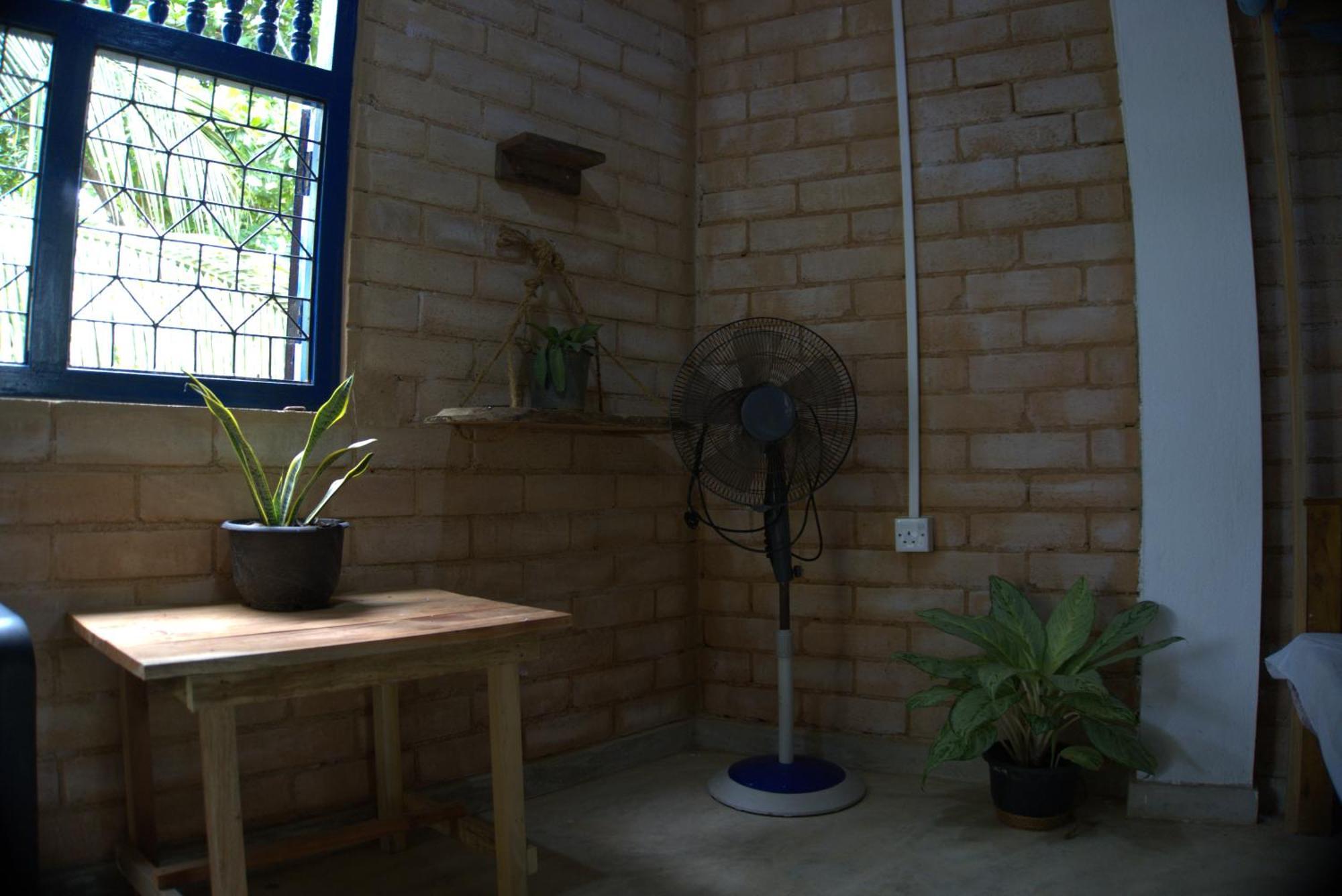 Passionfruit Homestay Матара Экстерьер фото